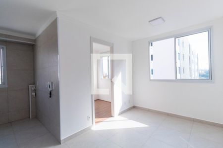 Sala de apartamento para alugar com 2 quartos, 34m² em Jardim America da Penha, São Paulo