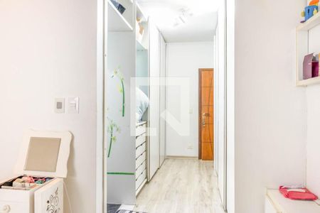 Casa à venda com 256m², 3 quartos e 1 vaga