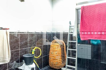 Casa à venda com 256m², 3 quartos e 1 vaga