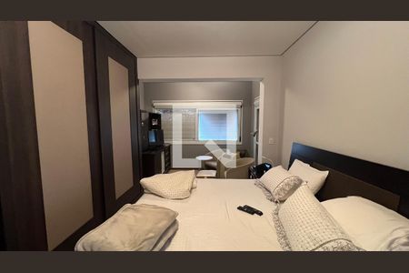 Casa à venda com 330m², 3 quartos e 3 vagas Casa à venda com 330m², 3 quartos e 3 vagasQuarto 1