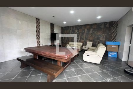 Casa à venda com 330m², 3 quartos e 3 vagas Casa à venda com 330m², 3 quartos e 3 vagasÁrea comum