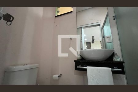 Casa à venda com 330m², 3 quartos e 3 vagas Casa à venda com 330m², 3 quartos e 3 vagasÁrea comum