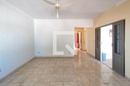 Sala de casa para alugar com 1 quarto, 300m² em Cidade Satélite Íris, Campinas