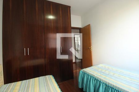 Apartamento à venda com 260m², 4 quartos e 3 vagasQuarto 3