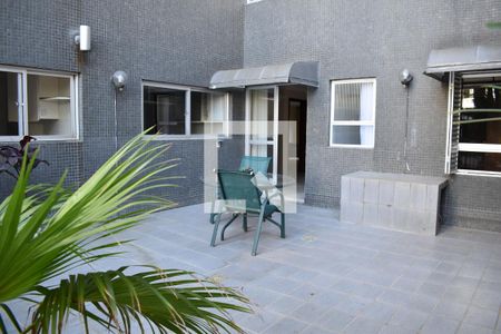 Apartamento para alugar com 144m², 3 quartos e 1 vagaÁrea privativa