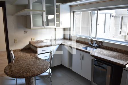 Apartamento para alugar com 144m², 3 quartos e 1 vagaCozinha