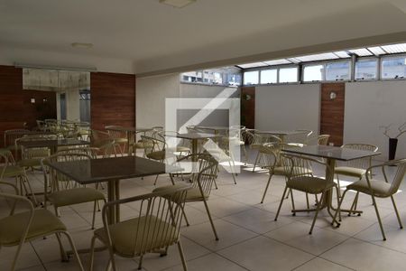Apartamento para alugar com 144m², 3 quartos e 1 vagaÁrea comum - Salão de festas
