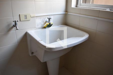 Apartamento para alugar com 144m², 3 quartos e 1 vagaÁrea de Serviço