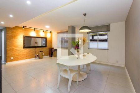 Apartamento à venda com 105m², 3 quartos e sem vaga