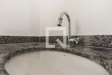 Apartamento para alugar com 38m², 2 quartos e sem vagaBanheiro 