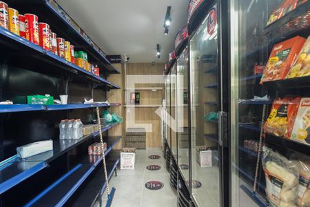 Apartamento para alugar com 38m², 2 quartos e sem vagaCondomínio - Mercado 