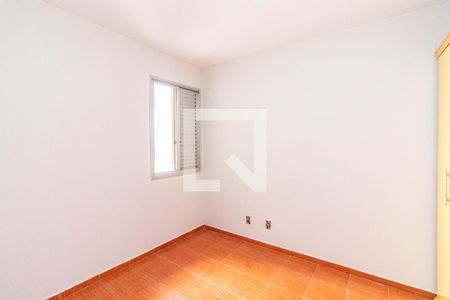 Quarto 2 de apartamento à venda com 3 quartos, 70m² em Heliópolis, Belo Horizonte