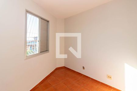 Quarto 1 de apartamento à venda com 3 quartos, 70m² em Heliópolis, Belo Horizonte