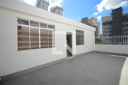 Apartamento à venda com 410m², 6 quartos e 2 vagasCobertura