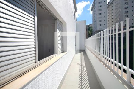 Apartamento à venda com 410m², 6 quartos e 2 vagasVaranda da Sala