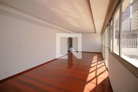 Apartamento à venda com 410m², 6 quartos e 2 vagasSala