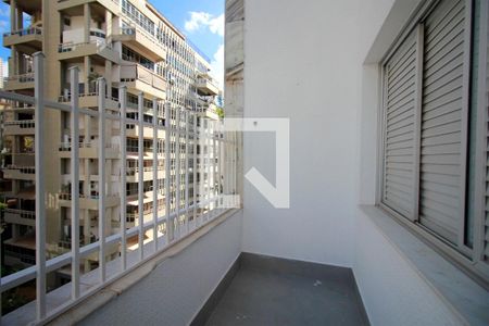 Apartamento à venda com 410m², 6 quartos e 2 vagasVaranda do Quarto 1