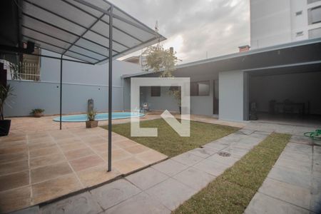 Casa à venda com 400m², 4 quartos e 6 vagasPátio