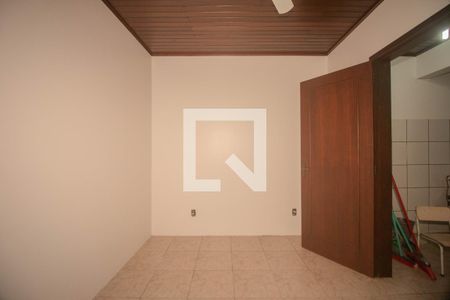 Casa à venda com 400m², 4 quartos e 6 vagasQuarto Auxiliar