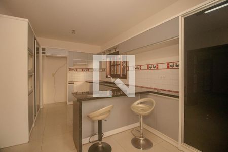Casa à venda com 400m², 4 quartos e 6 vagasCozinha
