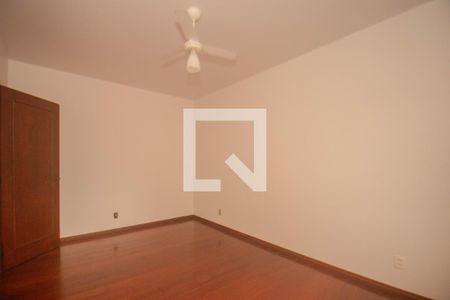 Casa à venda com 400m², 4 quartos e 6 vagasQuarto 3