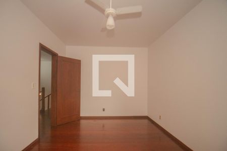 Casa à venda com 400m², 4 quartos e 6 vagasQuarto 3