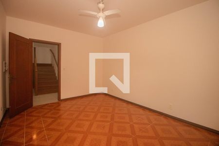 Casa à venda com 400m², 4 quartos e 6 vagasQuarto 1