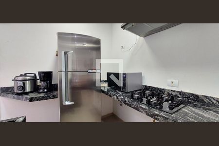 Apartamento à venda com 74m², 2 quartos e 1 vaga Apartamento à venda com 74m², 2 quartos e 1 vagaCozinha