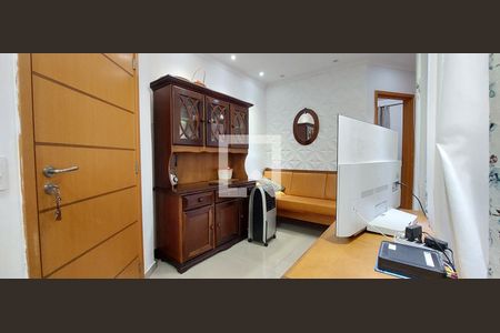 Apartamento à venda com 74m², 2 quartos e 1 vaga Apartamento à venda com 74m², 2 quartos e 1 vagaSala