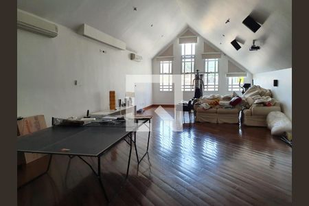 Casa à venda com 1110m², 5 quartos e 10 vagas