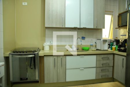 Apartamento à venda com 109m², 3 quartos e 2 vagasCozinha 