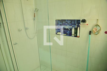 Apartamento à venda com 109m², 3 quartos e 2 vagasBanheiro da suíte 