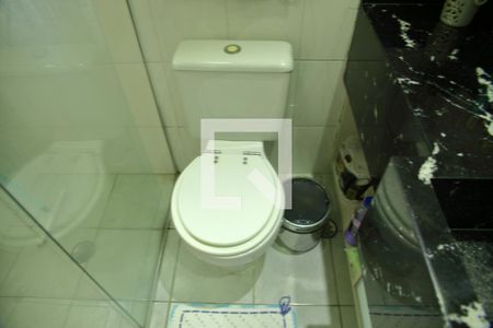 Apartamento à venda com 109m², 3 quartos e 2 vagasBanheiro da suíte 