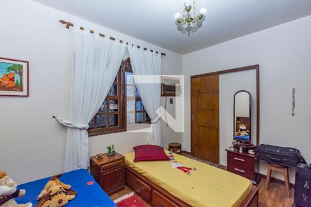 Casa à venda com 232m², 4 quartos e 4 vagas Casa à venda com 232m², 4 quartos e 4 vagasSuíte 2