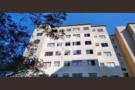 Apartamento à venda com 42m², 2 quartos e sem vaga Apartamento à venda com 42m², 2 quartos e sem vagaFachada