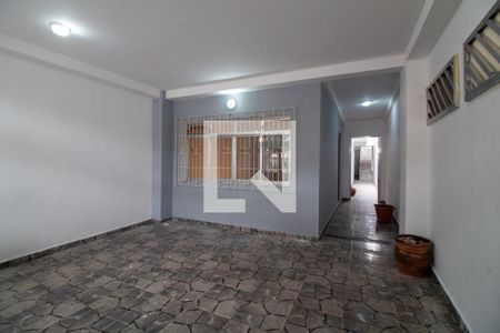Casa à venda com 250m², 3 quartos e 2 vagas Casa à venda com 250m², 3 quartos e 2 vagasGaragem