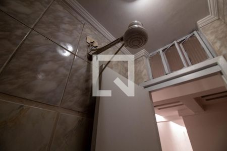 Casa à venda com 250m², 3 quartos e 2 vagas Casa à venda com 250m², 3 quartos e 2 vagasBanheiro de Serviço