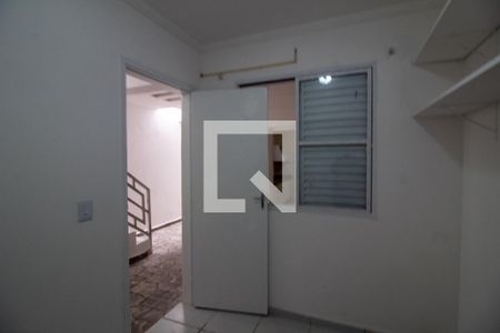 Casa à venda com 250m², 3 quartos e 2 vagas Casa à venda com 250m², 3 quartos e 2 vagasQuarto de Serviço
