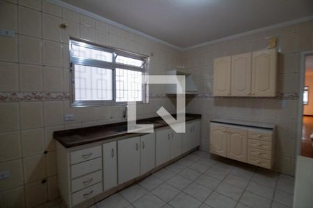 Casa à venda com 250m², 3 quartos e 2 vagas Casa à venda com 250m², 3 quartos e 2 vagasCozinha