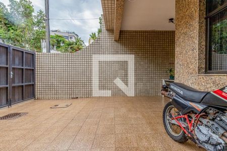 Casa à venda com 150m², 3 quartos e 3 vagas