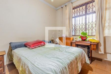 Casa à venda com 150m², 3 quartos e 3 vagas