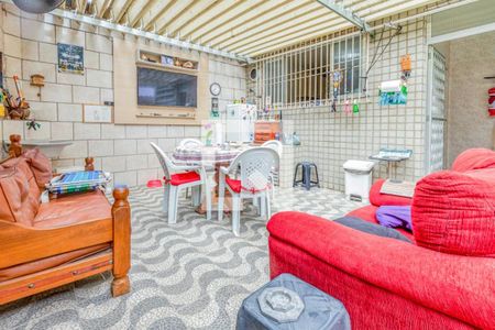 Casa à venda com 150m², 3 quartos e 3 vagas