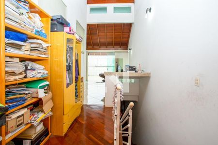 Casa à venda com 3 quartos, 417m² em Olímpico, São Caetano do Sul