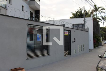 Apartamento para alugar com 50m², 2 quartos e sem vagaFachada