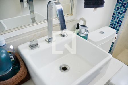 Apartamento à venda com 80m², 3 quartos e 2 vagas Apartamento à venda com 80m², 3 quartos e 2 vagasBanheiro 2