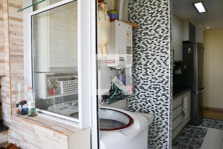 Apartamento à venda com 80m², 3 quartos e 2 vagas Apartamento à venda com 80m², 3 quartos e 2 vagasÁrea de serviço