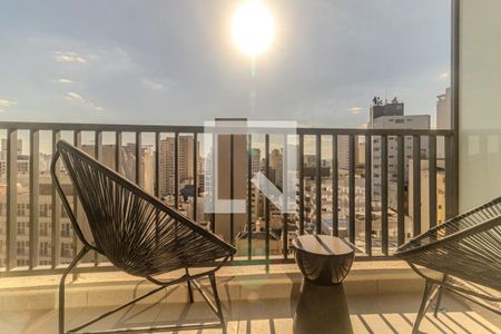 Varanda de kitnet/studio para alugar com 1 quarto, 21m² em República, São Paulo