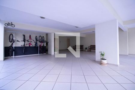 Apartamento à venda com 80m², 2 quartos e 1 vagaÁrea comum