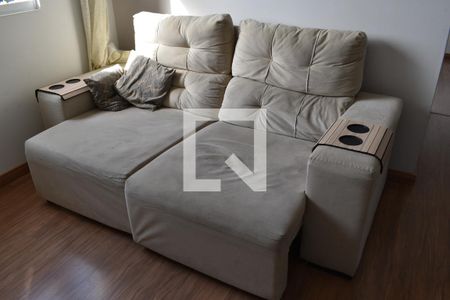 Sala de apartamento para alugar com 1 quarto, 34m² em Fanny, Curitiba