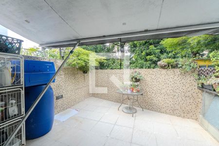 Apartamento à venda com 110m², 3 quartos e sem vagaSacada